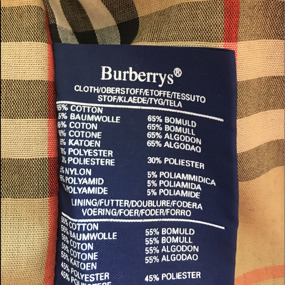 Burberry Trench Coat. Great condition - Picture 8 of 8